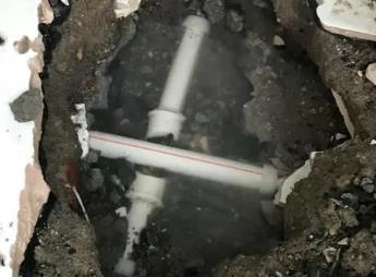 秀峰阳台漏水维修公司为您分享楼上楼下漏水怎么处理