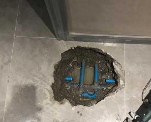 秀峰阳台漏水维修公司分享下暖气管道漏水的原因有哪些